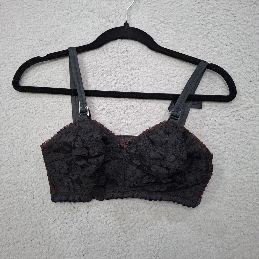 Vintage Lady Cameo Bra Size 28FF pointy Boob Bra